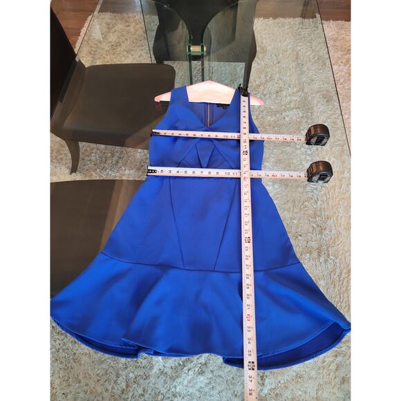 Aryn K Sleeveless Dress Women Medium Blue Fit Flare Ruffle Hem Cocktail Party - Picture 13 of 13